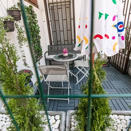 Gray Luxe Belgrado Exterior foto