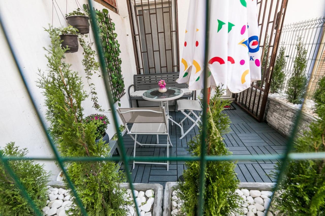 Gray Luxe Belgrado Exterior foto