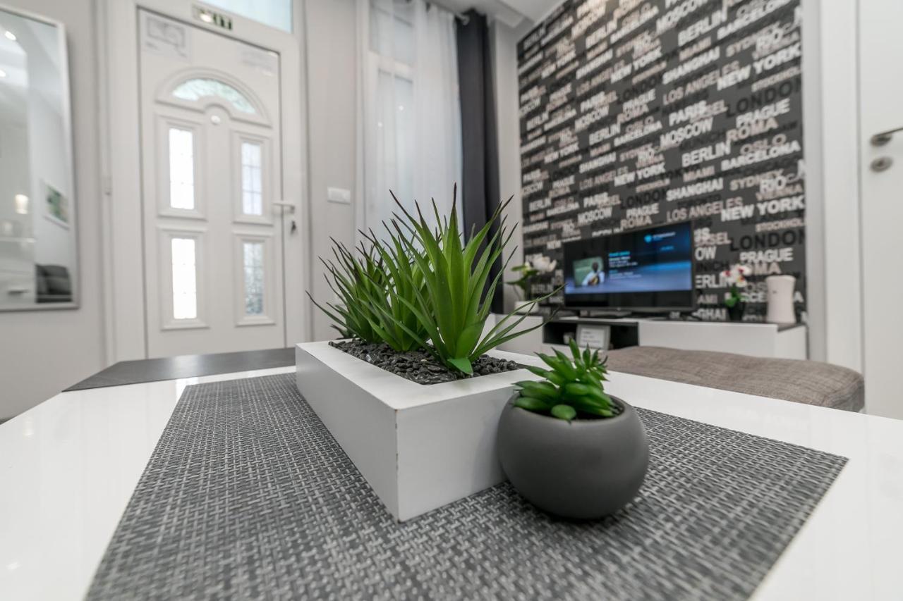 Gray Luxe Belgrado Exterior foto